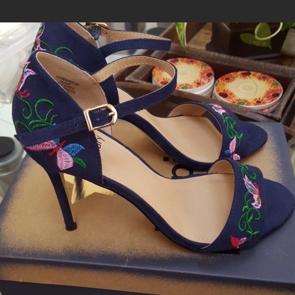 Hippie Laundry Navy Blue Sandals Size 9.5 - Picture 3 of 6